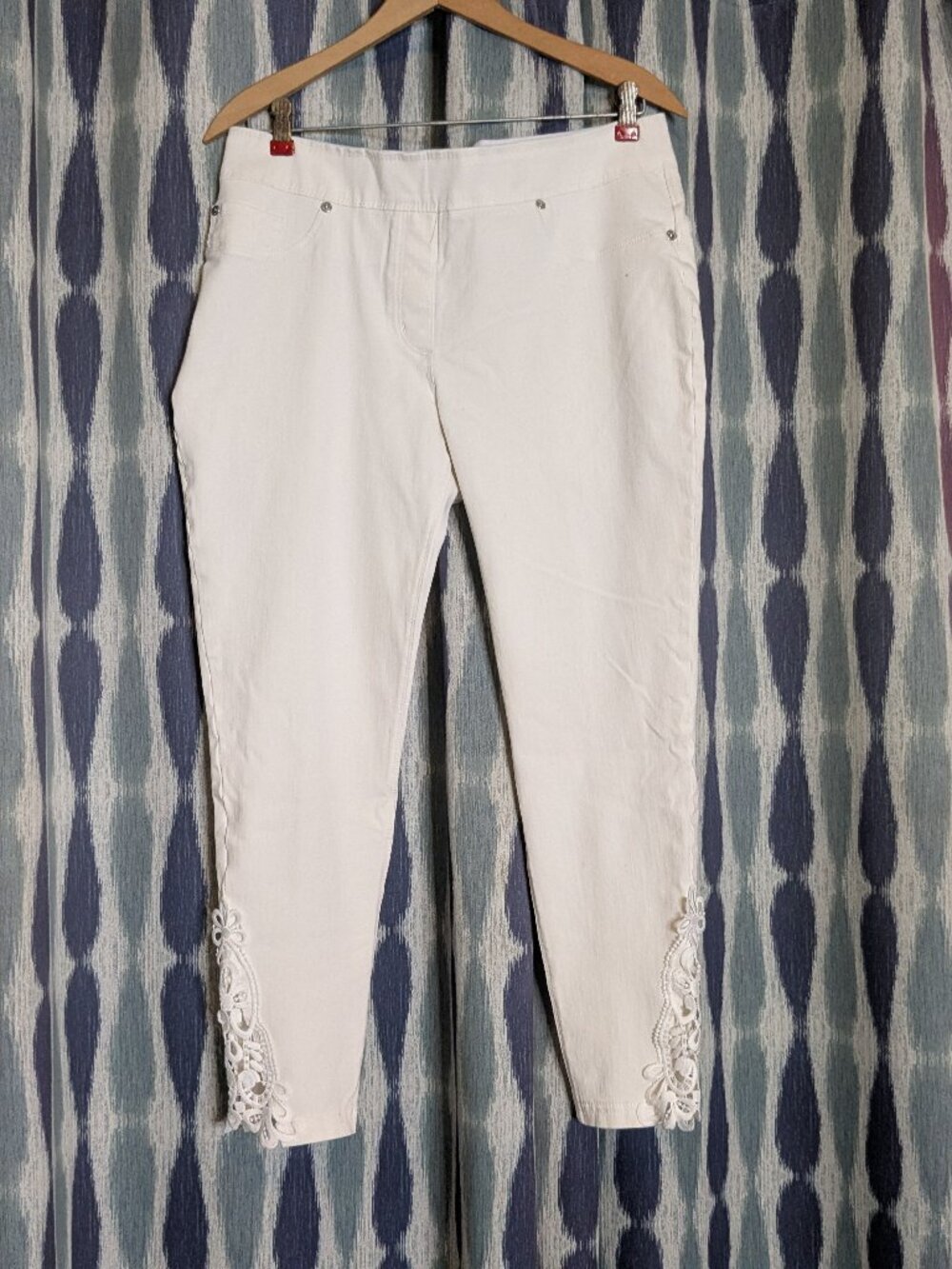 Nygard White Luxe Denim Jeggings Lace Hem Pull On Pants L 14/16